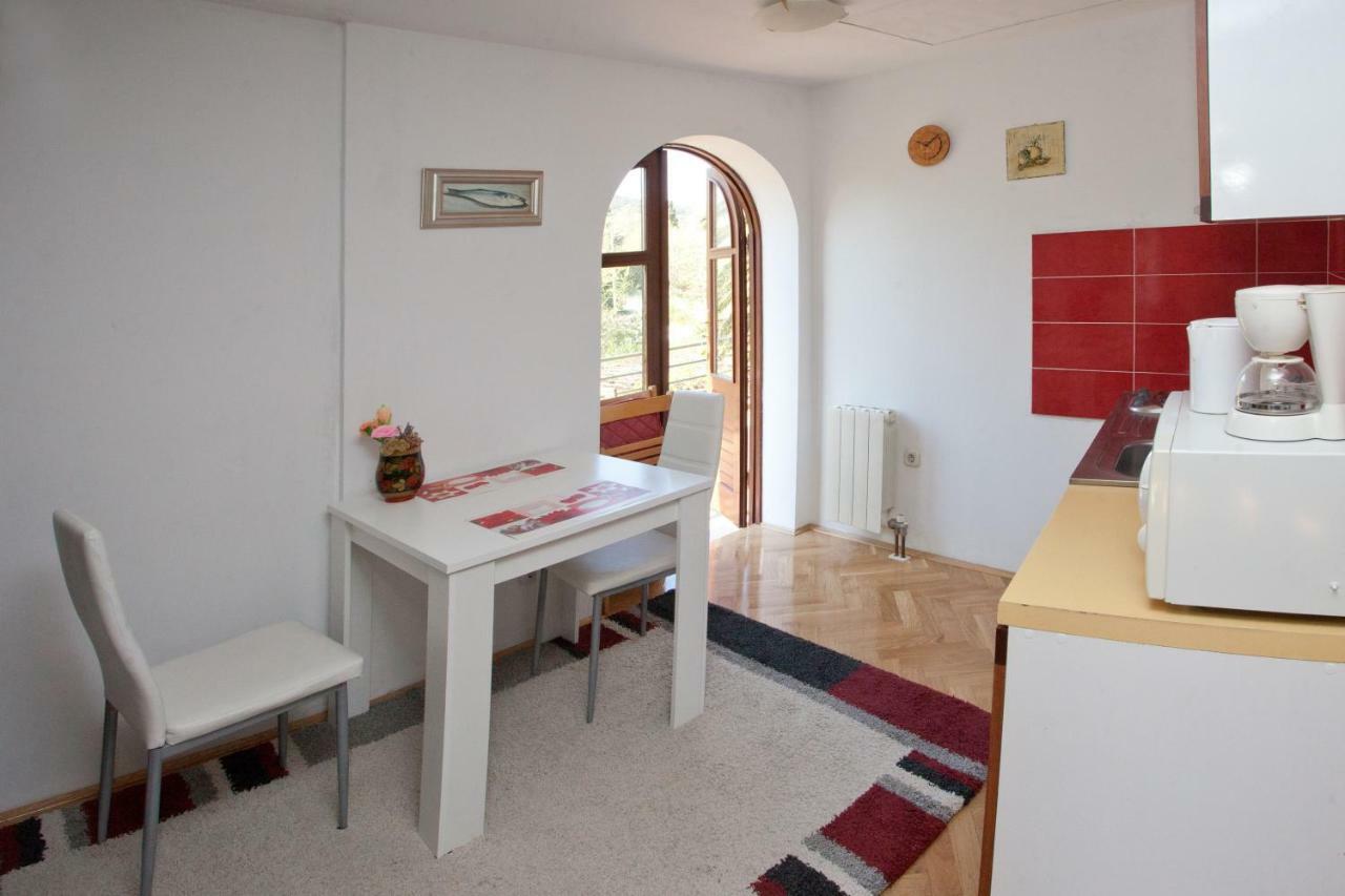 Apartment Nevica Split Exteriör bild